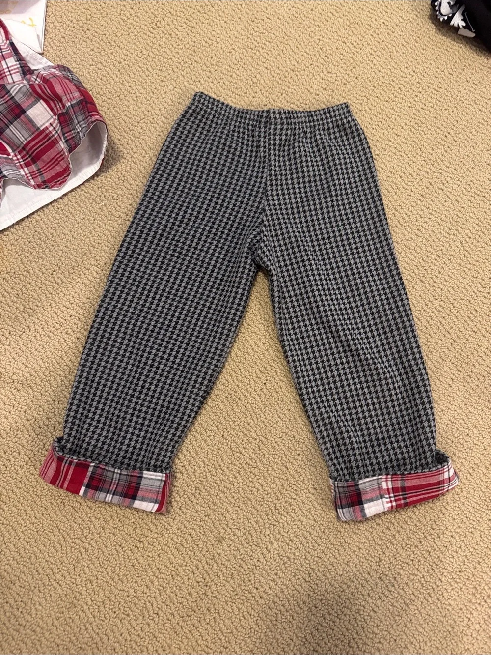 Kids Red Plaid Vest & Black Houndstooth Pants Matching Set- 24 Months